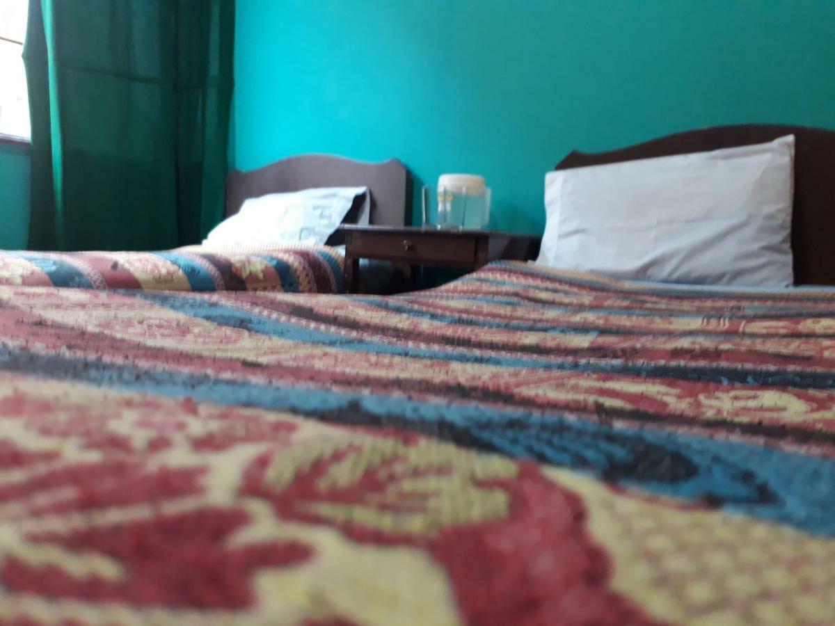 Hotel Aragon Bogota Bagian luar foto